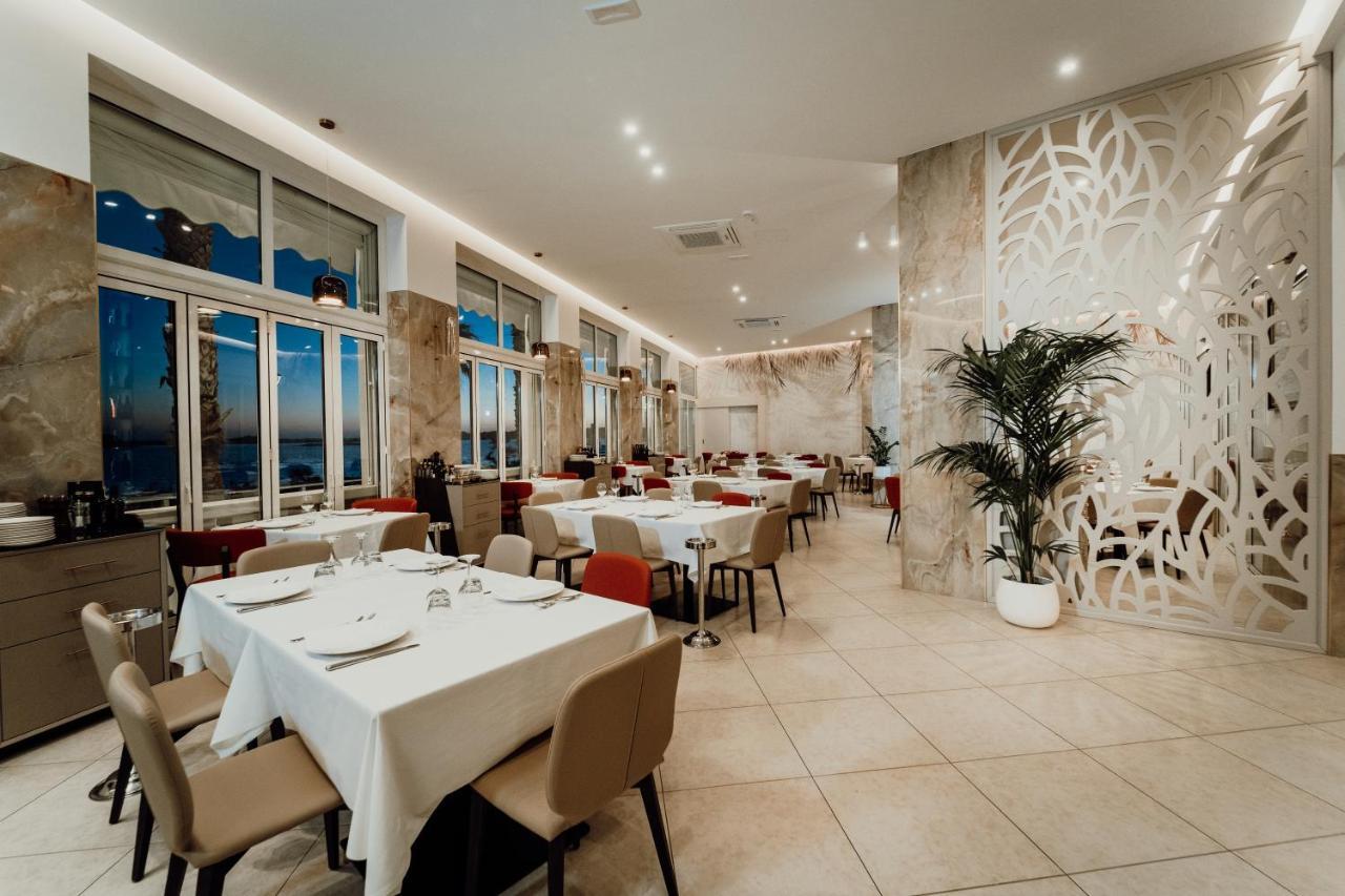 Hotel Falli Porto Cesareo Buitenkant foto